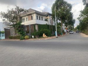 bán gấp đất biệt thự 220m kdc vĩnh phú 1 full thổ - sổ sẵn sát quốc lộ 13 kế bv hạnh phúc