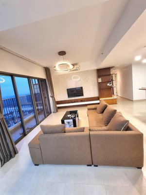 căn ghép duy nhất 4 phòng ngủ 165m2 masteri thảo điền ,view sông ,sổ hồng , giá 18ty6 bao phí thuế