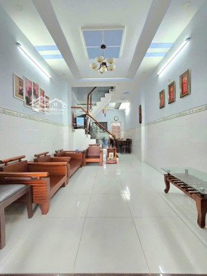 ngộp! bán nhà c chủ ở 2 tầng/ gần mt huỳnh tấn phát-sân rộng- ngay nam long võ thị nhờ