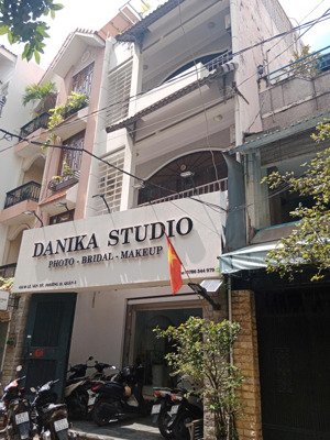 bán nhà hẻm 10m lê văn sỹ 5,5x20 3 lầu sân thượng giá chỉ 25,9 tỉ