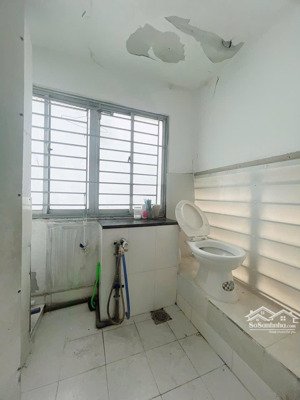 bán nhà 04 tấm - khu vip bến vân đồn quận 4 - 3tỷ550