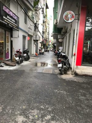 đỉnh ở, cho thuê ngõ khương thượng - đông đúc - nhiều tiện ích sd 69m2 3 tầng giá nhỉnh 5 tỷ