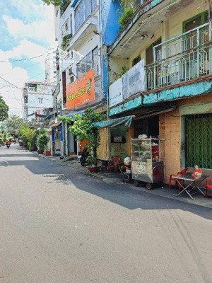 nhà 3 tầng, ngang 5.6m, mặt tiền kinh doanh - khu chợ bà chiểu , p.2, bình thạnh, 9.x tỉ tl