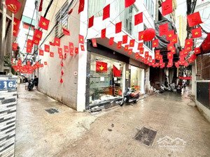 nhỉnh 8 tỷ ! hồ tùng mậu nhà 5 tầng dân xây, kinh doanh/ô tô đỗ cửa.