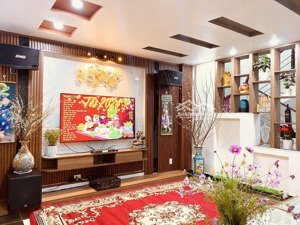 mặt ngõ thông bạch mai - cách vài nhà ô tô qua lại - mới đẹp long lanh - 42m2 - 8.8 tỷ tl mạnh