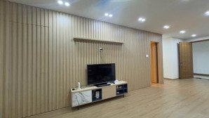 cho thuê 4pn - penthouse cbd đồng văn cống giá 22 triệu net