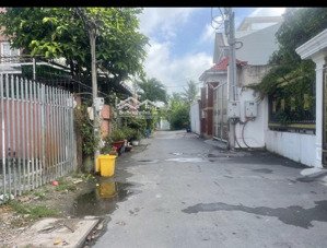 đất 271m2 thổ cư apđ3 vào 50m. full thổ cư giá 8 tỷ