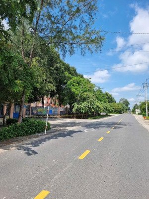 mt đường bùi thị điệt- xã phạm văn cội. 500m2 thổ cư 232 giá 5,55tỷ