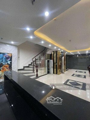 bán tòa vp phú diễn 105m2 7t thang máy 2 thoáng ôtô tránh dòng tiền ổn. sổ chính chủ (htl30502)