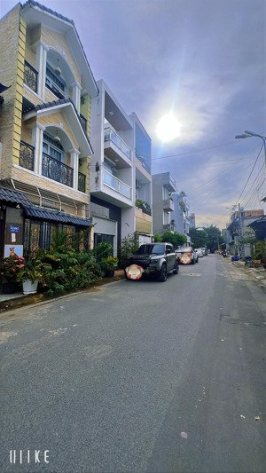 bán nhà mới 4 tầng hẻm oto - ngay tô ngọc vân - phạm văn đồng- linh đông - 4wc 3pn- giá 7,5 tỷ