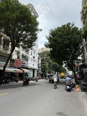 hxh nguyễn cảnh chân q1- 4 tầng- 34m2- nhỉnh 8tỷ