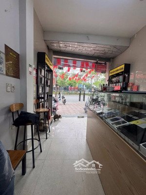 siêu phẩm ngô gia tự :46 m-18,9 tỷ .nhà mặt phố vỉa hè đá bóng - kinh doanh sầm uất