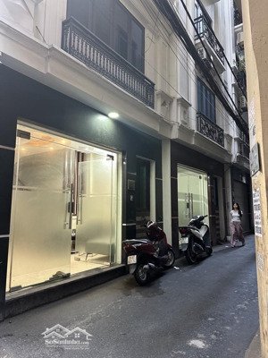 bán nhà mễ trì - nội thất siêu đẹp dân xây chắc chắn, ô tô qua nhà- kinh doanh được 40m2 - mt5m