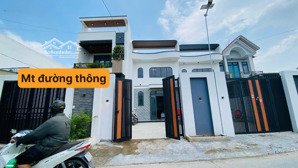 nhà mới hoàn thiện shr giá rẻ dọn vào ở ngay