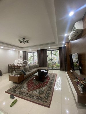 bán nhà mặt ngõ ngọc hà - 2 ô tô tải tránh- ngủ trong nhà- dân xây-thang máy- full nội thất