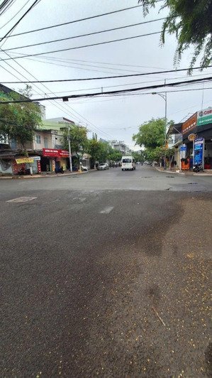 bán nhà 3 tầng mặt tiền đường lý nam đế phường nam nha trang