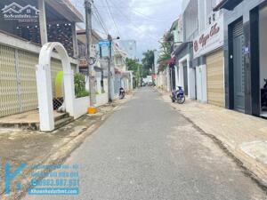 Bán Đất Tặng Nhà 5.2*12,42m,Đg Nguyễn Huy Tưởng,gần Lê Thánh Tông,nhiều lô khác