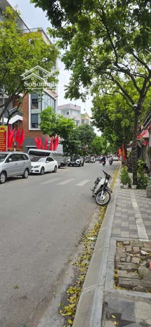 phân lô quận tây hồ, 80m2 x 5t, giá 25.5 tỷ, vỉa hè ô tô tránh, an ninh đảm bảo, an sinh tốt