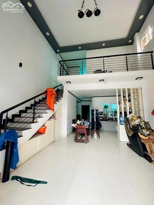 Nhà Mê,TC 6*16,5m,hẻm 181 Nguyễn Khuyến,gần Trần Văn Phụ