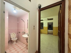 cho thuê nhà nguyên căn trung tâm phố bạch mai, 8tr/tháng