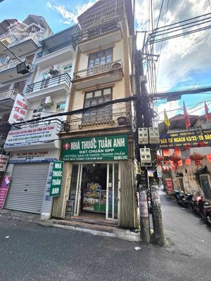 siêu phẩm cổ nhuế giá chỉ 12 tỷ 4 tầng, mặt tiền 4m, hướng tây bắc