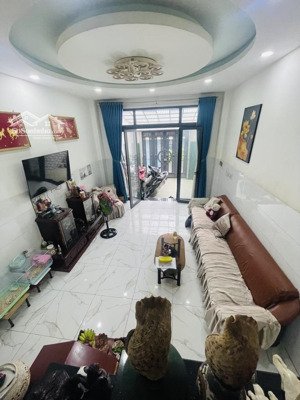 bán nhà hậu giang 4 tầng, 4x19m nở hậu, 4pn, vị trí đẹp nhiều tiện ích, giá nhỉnh 10 tỷ