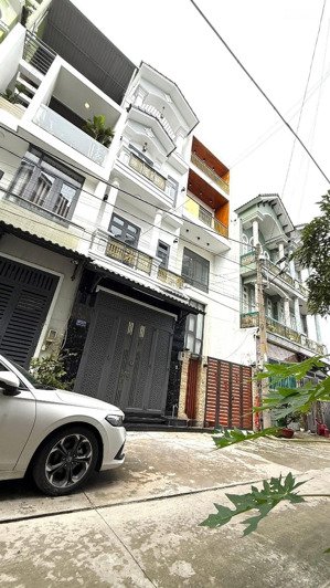 siêu phẩm nhà phố lê thị riêng - nhà đẹp 3 lầu hẻm 8m, full công năng giá chỉ 5.8 tỷ