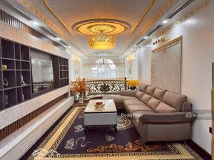 nhà văn cao,ngõ ô tô vèo vèo, móng 7 tầng , thông thoáng, thang máy, xây mới, full nt, ở/kinh doanh