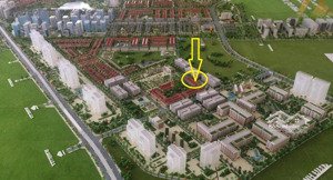 bán nhà liền kề trước mặt là chung cư , bên cạnh là trường học, vị trí kinh doanh tốt