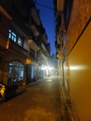 bán nhà 7tầng, thang máy ngọc lâm long biên