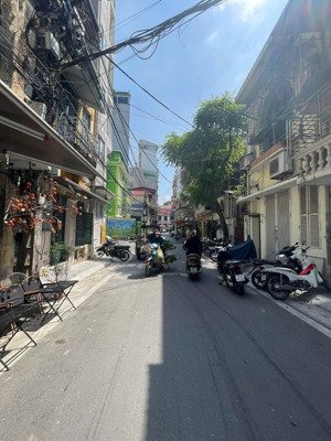 mặt phố phan huy ích - ba đình- lô góc- mặt tiền khủng 7.5m - diện tích tầng 2 50m2 x 5 tầng- sổ a4