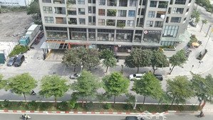 bán căn hộ cao cấp, sunrise, dt107m, 3 ngủ, 90 trần thái tông, cầu giấy