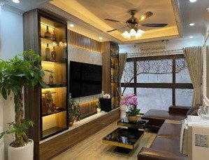 bán nhà riêng tại khương đình, ngõ oto, 9,9 tỷ, 31,1m2, 3pn, nội thất full