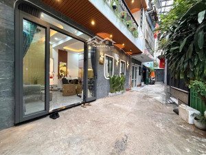 hàng siêu phẩm cực chill - hxh -hoàng hoa thám- bt - nhà mới - full nội thất -39m2- nhỉnh 5 tỷ hơn