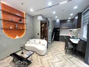 gấp gấp thu hồi vốn nhà 2 tầng hẻm oto thông, 2wc, 2pn, full nội thất