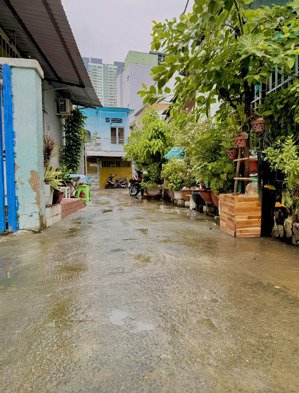 hiếm 6.5x24m nhà đẹp 2 tầng hoàn công, hẻm ba gác quay đầu, ngã tư nguyễn thị thập quận 7, hơn 8 tỷ