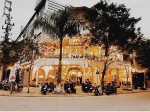 cho thuê nhà mặt phố lô góc 30m gần kđt định công - dt 200m2 x 3 tầng, mọi mô hình, lh 