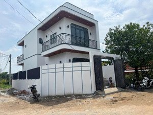 nhà ngay đường trương thị hoa q12, 4x10m sổ hồng đầy đủ