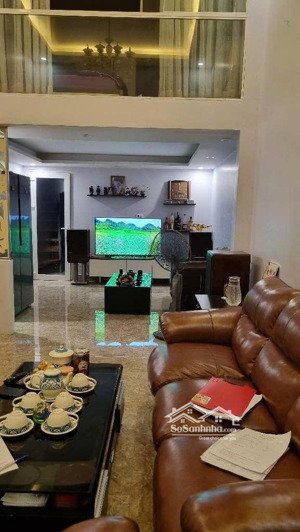 bán nhà quận hai bà trưng phường phố huế - mặt phố cổ - kinh doanh sầm uất - diện tích lớn, giá nhẹ