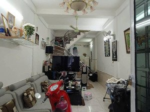 bán nhà chính chủ âu dương lân p3 q8 - hẻm xe hơi - 2 tầng 2pn 2wc - nhỉnh 6 tỷ.