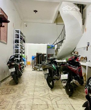 mặt ngõ ôtô thông, dòng tiền gần 400tr/năm - sổ phân lô - dân xây - mt 4,2mx56m chỉ 15,xtỷ - xã đàn