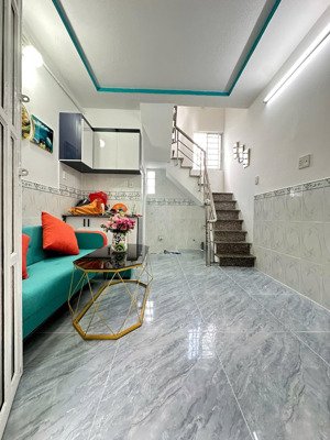 bán nhà thạnh xuân 25, q12, dt 3,5x6m, giá: 730 triệu có bớt.