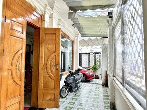 bán biệt thự lô góc 5 tầng đường lâm thị hố, quận 12 thiết kế châu âu, giá 7.6 tỷ