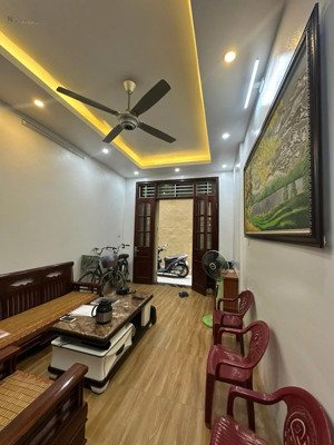 cực hiếm! bán nhà ngô quyền - cầu am ngay bưu điện hà đông 35m2 4 tầng, khu phân lô, giá chỉ hơn 7t