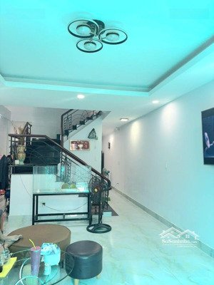 bán nhà hxh 1 xẹt, 4 tầng btct, 4x17, trung tâm q7, giáp phú mỹ hưng, nhỉnh 7 tỷ