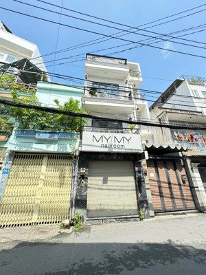 bán nhà mặt tiền 162 nguyễn thượng hiền, p5 phú nhuận, có thêm mặt hẻm, đoạn đường xe hơi hai chiều