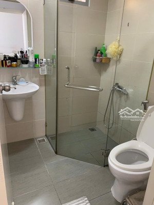 bán căn hộ luxcity, huỳnh tấn phát, 4,3 tỷ, 70m2, giá cực chất