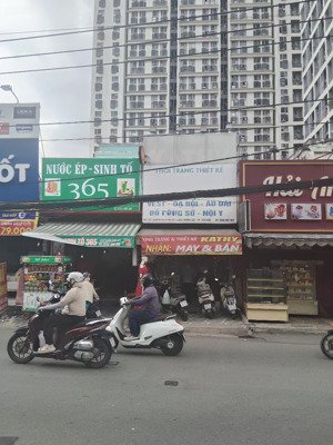 tin thật100%. 90trd/m2. đất mt nguyễn duy trinh, p. btt, q2. dt 214m2 full thổ. vị trí trung tâm!