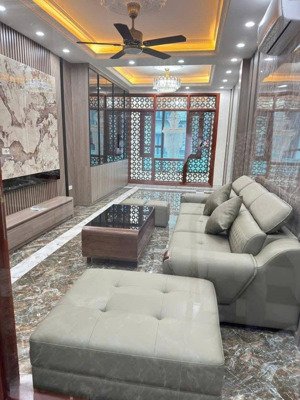 bạn đang cần 1 ngôi nhà để an cư! đây! nhà hoàng hoa thám, ngõ thông rộng, full nt, ở ngay, 45m