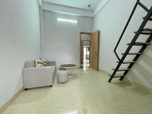 ccmn tại chiến thắng - văn quán, 15 phòng kk, dt 70tr/tháng